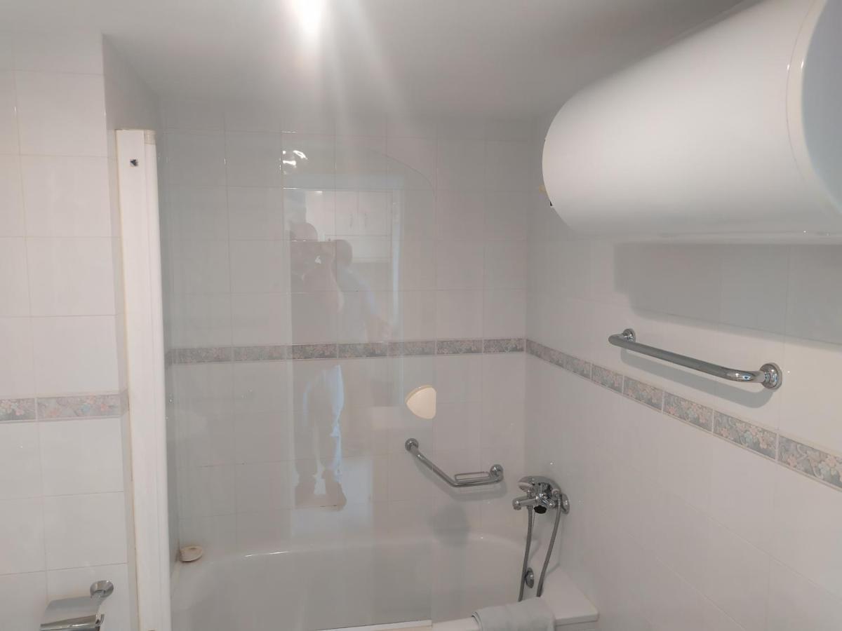 Carihuela Sea Views Apartment Torremolinos Bagian luar foto