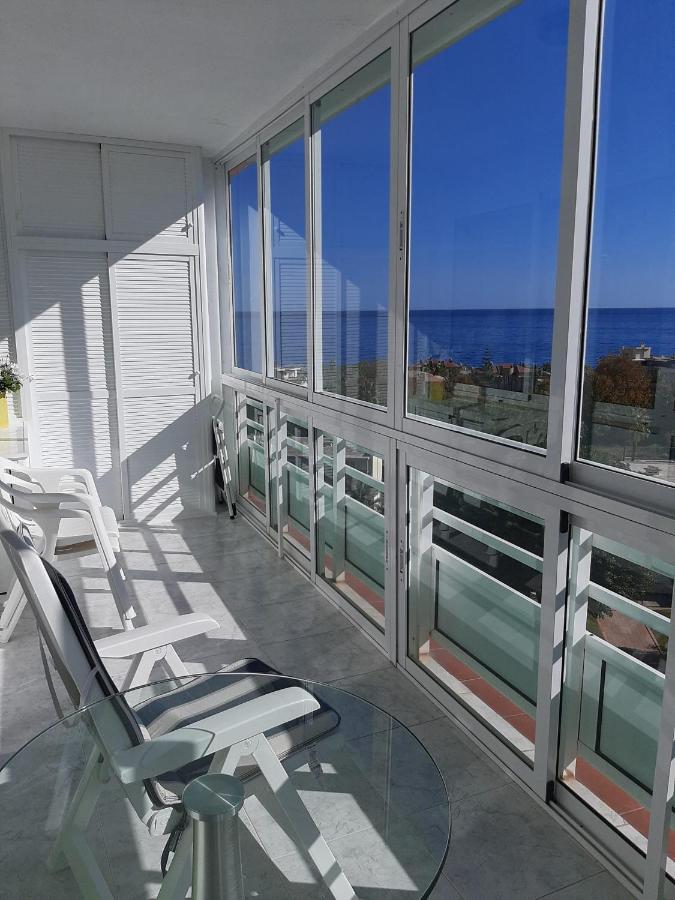 Carihuela Sea Views Apartment Torremolinos Bagian luar foto